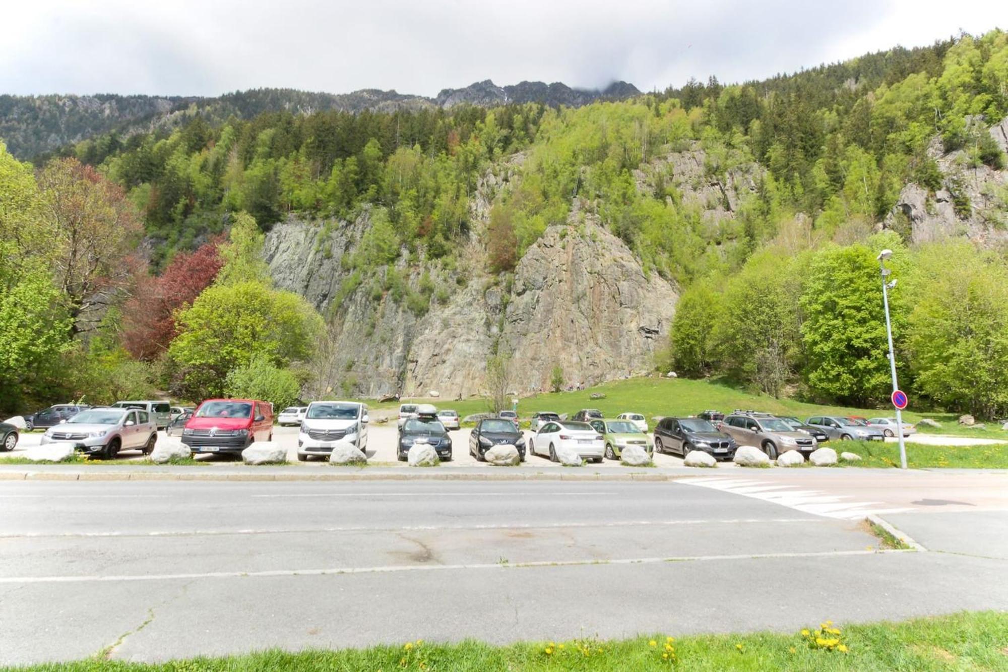 Les Capucins - Calm - Mont-Blanc - Lake Gaillland Chamonix ภายนอก รูปภาพ
