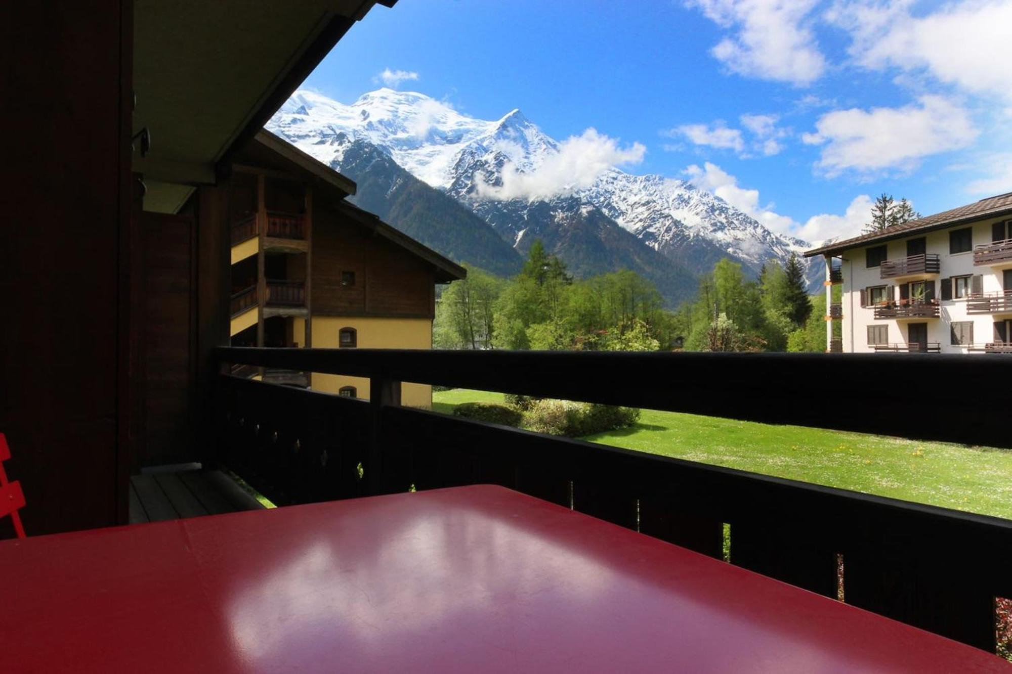 Les Capucins - Calm - Mont-Blanc - Lake Gaillland Chamonix ภายนอก รูปภาพ