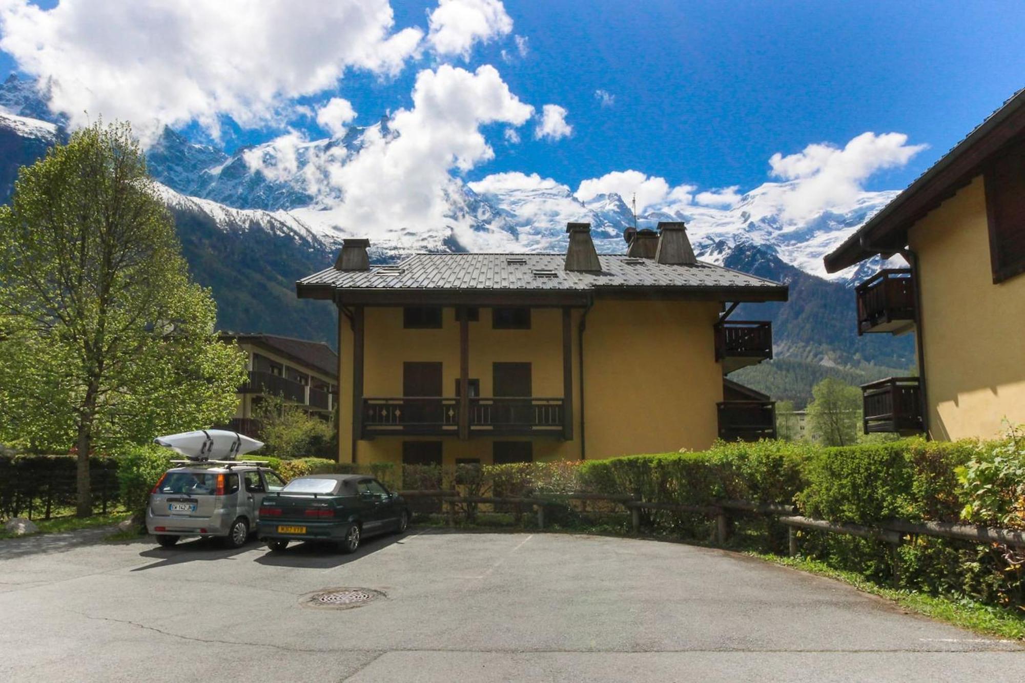 Les Capucins - Calm - Mont-Blanc - Lake Gaillland Chamonix ภายนอก รูปภาพ
